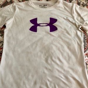 Under armor shirt